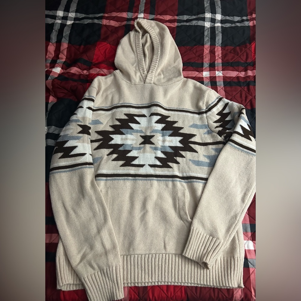 Men’s hooded sweater
